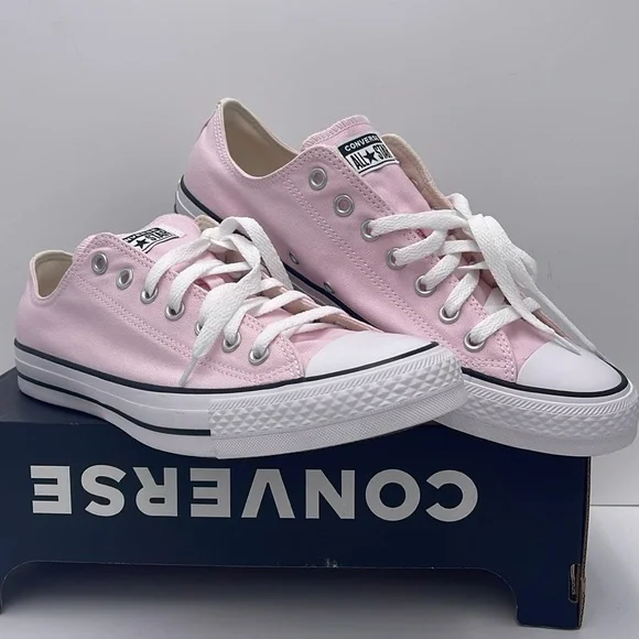 Converse Men’s A08628F
CTAS OX
PINK FOAM Pink Canvas Sneakers - Picture 4 of 16